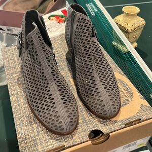 Vince Camuto Camino Phandra Bootie